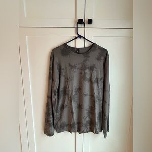 Lululemon Long Sleeve Workout Shirt